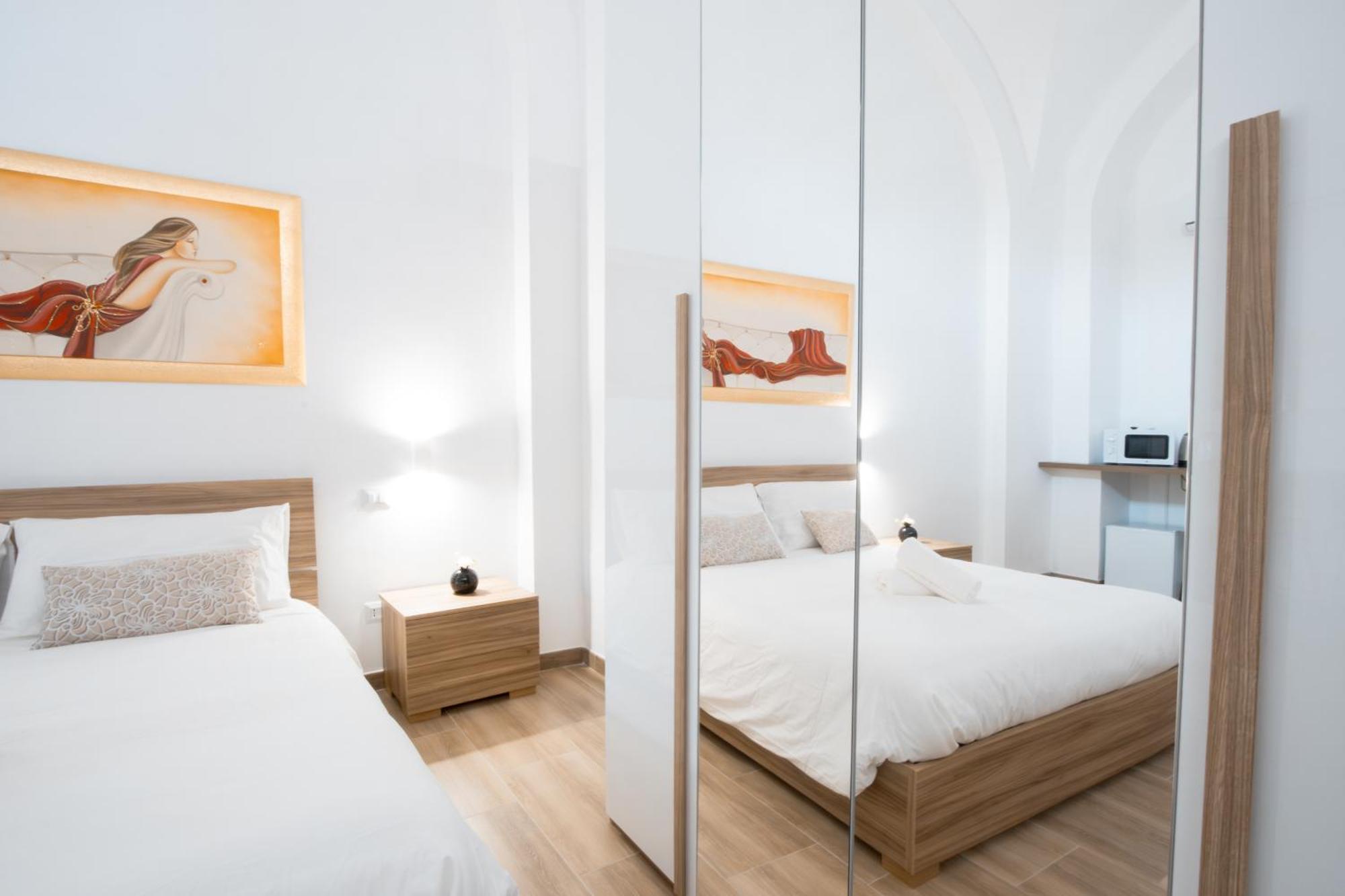 La Pigna Hotel Bari Exterior photo